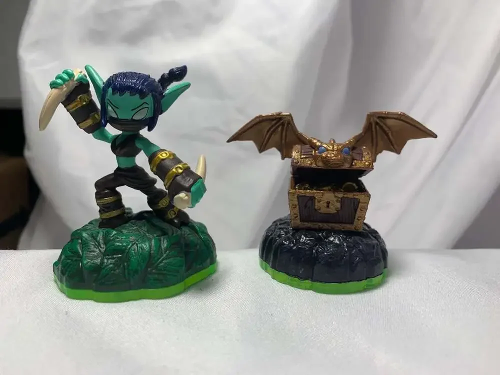 Skylanders Action Figures lot seventeen